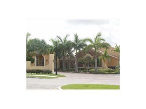 1575 NE 33 Av 101, Homestead FL 33033