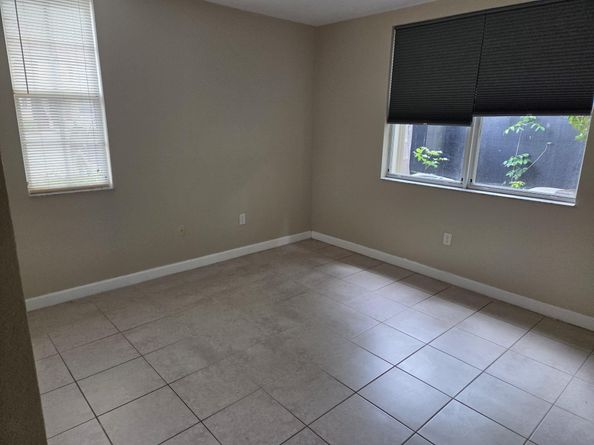 1575 NE 33 Av 101, Homestead FL 33033