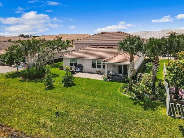 11971 Cypress Key Way, Royal Palm Beach FL 33411