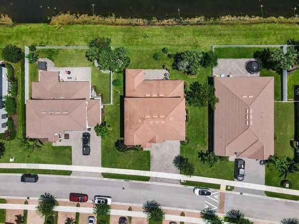 11971 Cypress Key Way, Royal Palm Beach FL 33411