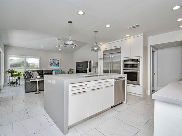 22504 W Esplanada Circle W, Boca Raton FL 33433