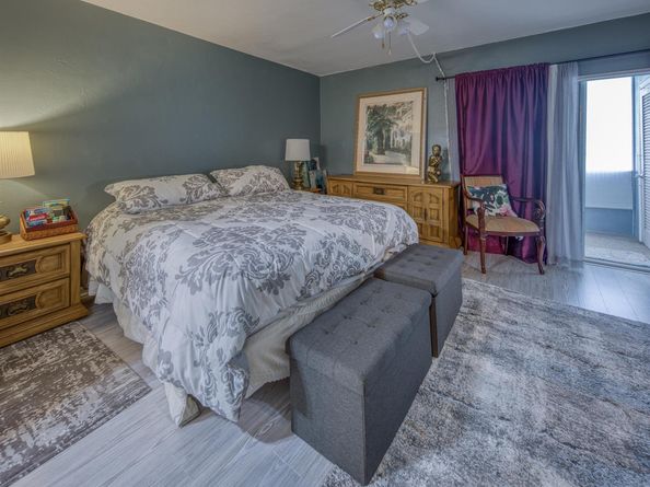 2960 Lake Osborne Drive 206, Lake Worth Beach FL 33461