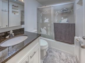 2960 Lake Osborne Drive 206, Lake Worth Beach FL 33461