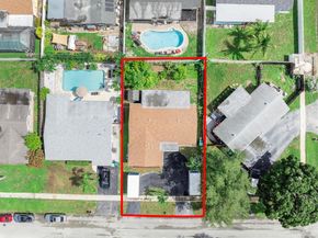 11321 NW 32nd Pl, Sunrise FL 33323