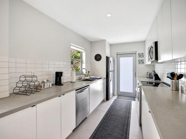 625 NE 13th Avenue, Fort Lauderdale FL 33304