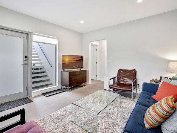 625 NE 13th Avenue, Fort Lauderdale FL 33304