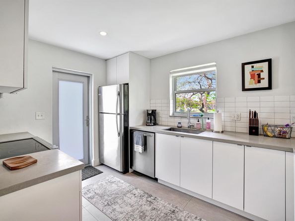 625 NE 13th Avenue, Fort Lauderdale FL 33304