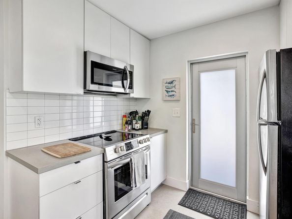 625 NE 13th Avenue, Fort Lauderdale FL 33304