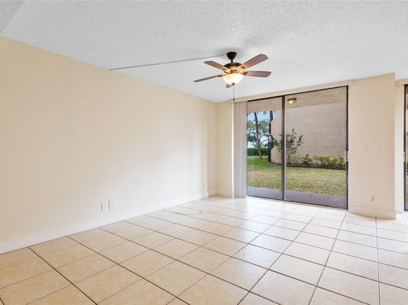 3550 Blue Lake Dr 105, Pompano Beach FL 33064