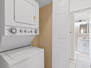 3550 Blue Lake Dr 105, Pompano Beach FL 33064