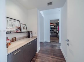 3250 NE 188th Street 606, Aventura FL 33180