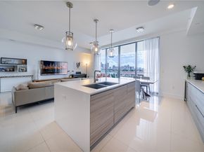 3250 NE 188th Street 606, Aventura FL 33180