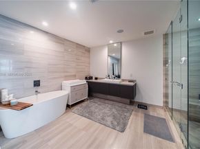 3250 NE 188th Street 606, Aventura FL 33180