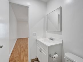 4000 N Hills Dr 38, Hollywood FL 33021
