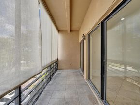 4000 N Hills Dr 38, Hollywood FL 33021