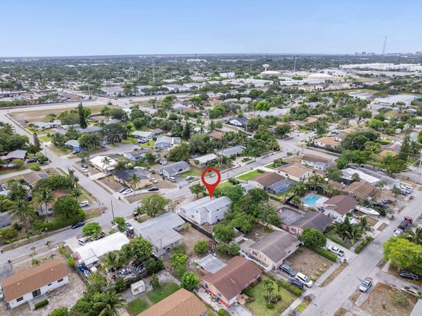 1451 SW 5th Avenue, Deerfield Beach FL 33441