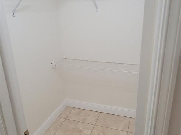 9421 SW Evergreen Pl 102, Davie FL 33324