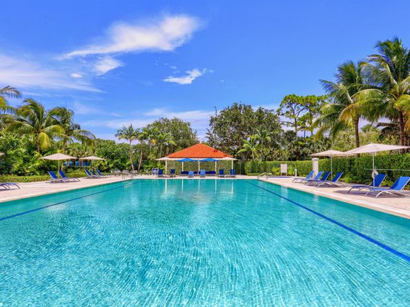 1785 Flagler Manor Circle, West Palm Beach FL 33411