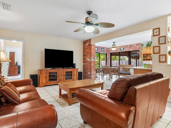 3163 NE 8th Avenue, Boca Raton FL 33431