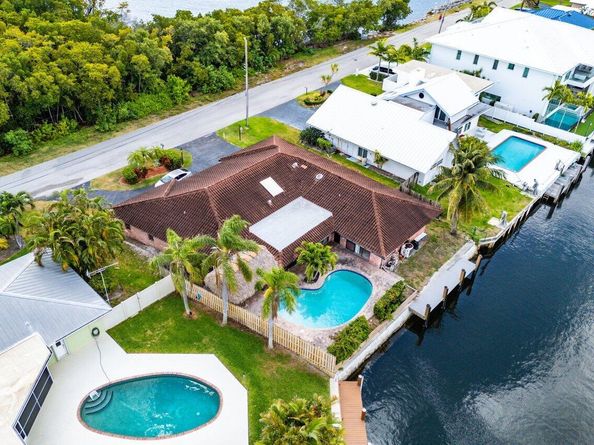 3163 NE 8th Avenue, Boca Raton FL 33431