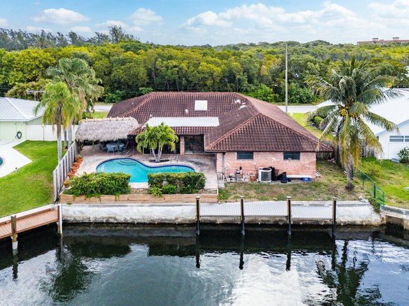 3163 NE 8th Avenue, Boca Raton FL 33431