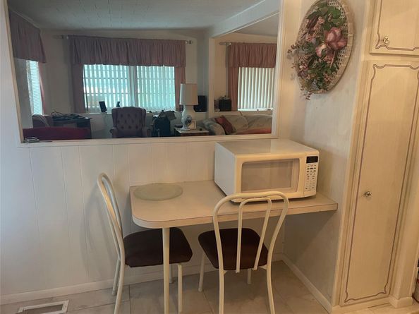 1888 SW 85th Ave, Davie FL 33324