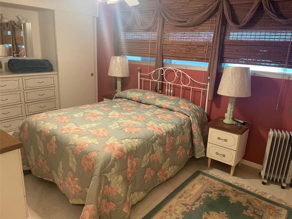 1888 SW 85th Ave, Davie FL 33324