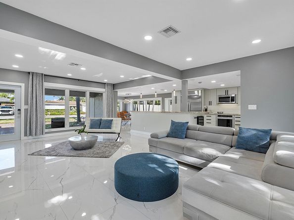 1900 NE 16 Terrace, Fort Lauderdale FL 33305