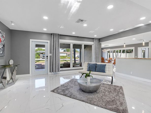 1900 NE 16 Terrace, Fort Lauderdale FL 33305