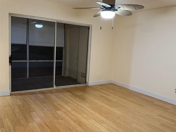 1094 Coral Club Dr 1094, Coral Springs FL 33071