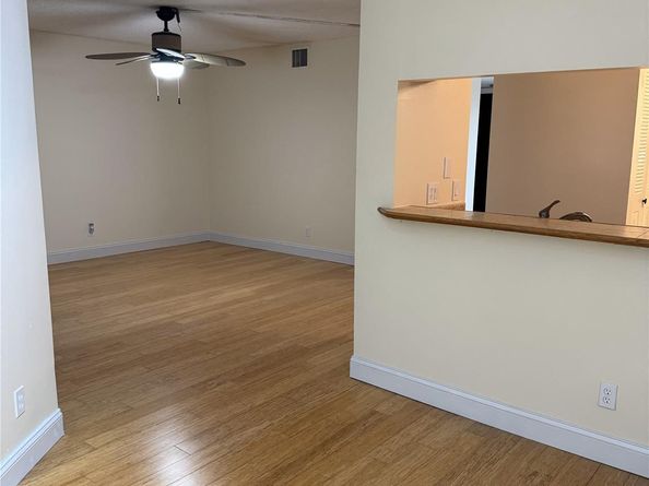 1094 Coral Club Dr 1094, Coral Springs FL 33071