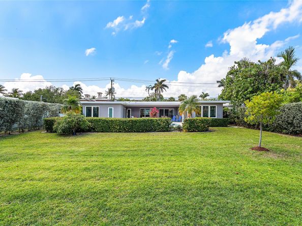 1720 Marietta Dr, Fort Lauderdale FL 33316