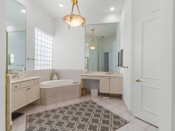 7695 Villa D Este Way, Delray Beach FL 33446