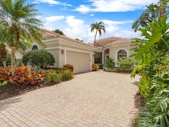 7695 Villa D Este Way