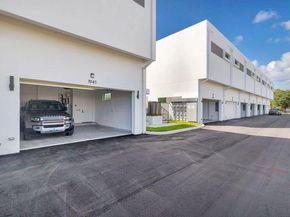 1941 Dock Street, West Palm Beach FL 33401