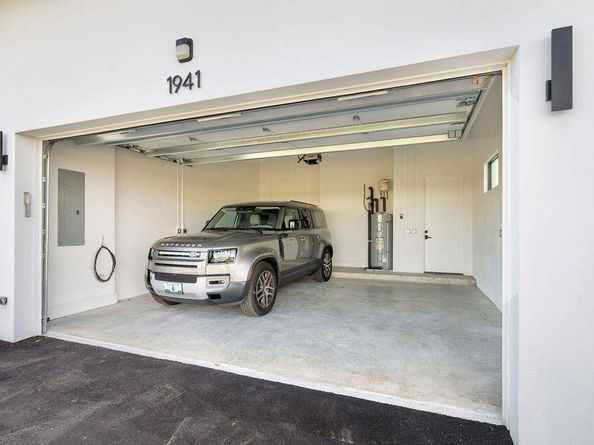 1941 Dock Street, West Palm Beach FL 33401
