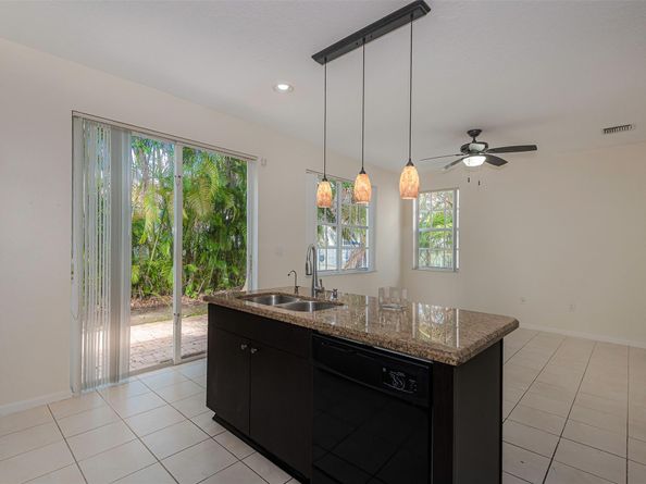 18798 SW 28th St 18798, Miramar FL 33029