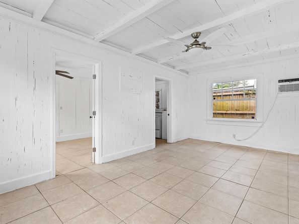 435 35th Street, West Palm Beach FL 33407