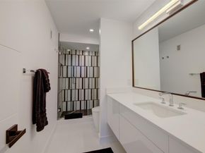 1 Las Olas Circle 404, Fort Lauderdale FL 33316