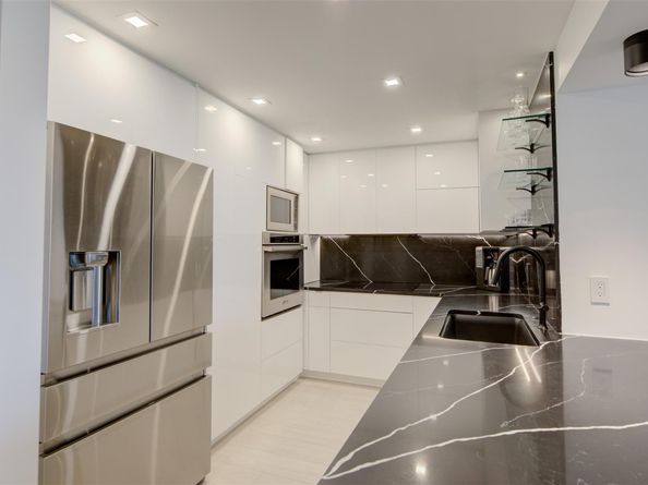 1 Las Olas Circle 404, Fort Lauderdale FL 33316