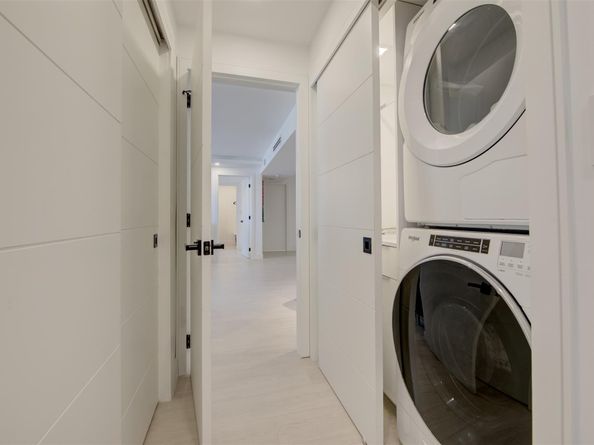 1 Las Olas Circle 404, Fort Lauderdale FL 33316