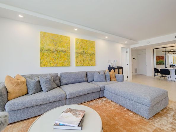 1 Las Olas Circle 404, Fort Lauderdale FL 33316