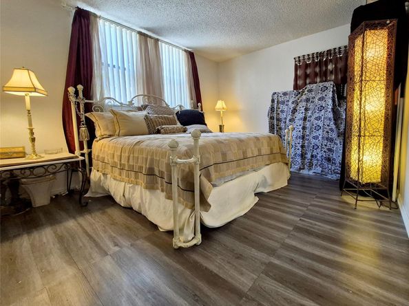 2840 Somerset Dr 208M, Lauderdale Lakes FL 33311