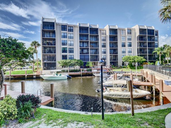 16 Royal Palm Way 202, Boca Raton FL 33432
