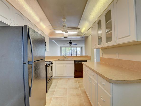 16 Royal Palm Way 202, Boca Raton FL 33432