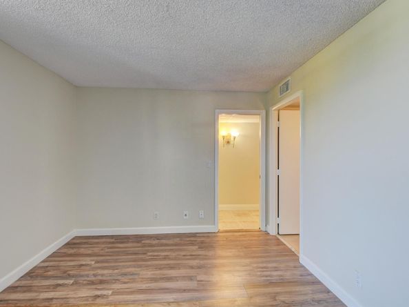 16 Royal Palm Way 202, Boca Raton FL 33432