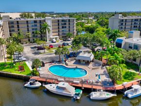 16 Royal Palm Way 202, Boca Raton FL 33432