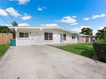 6129 Hogan Creek Road