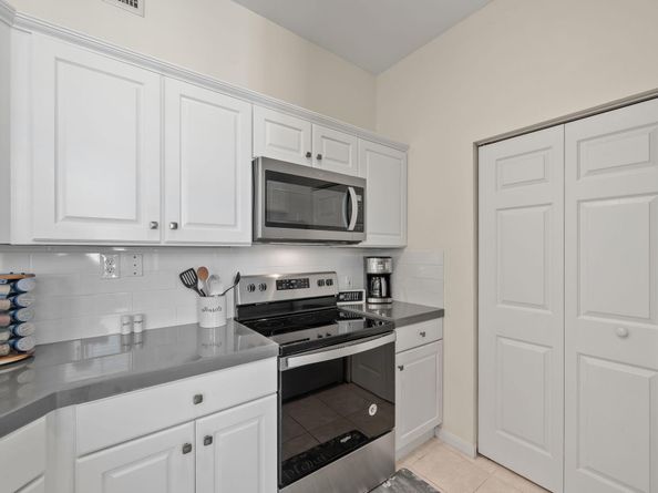 11780 Saint Andrews Place 301, Wellington FL 33414