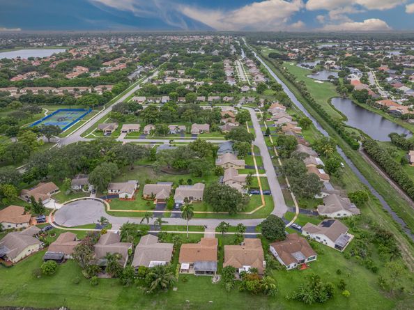 18085 102nd Way S, Boca Raton FL 33498